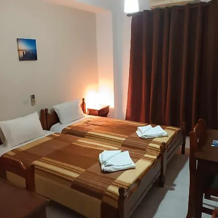 Themis Hotel