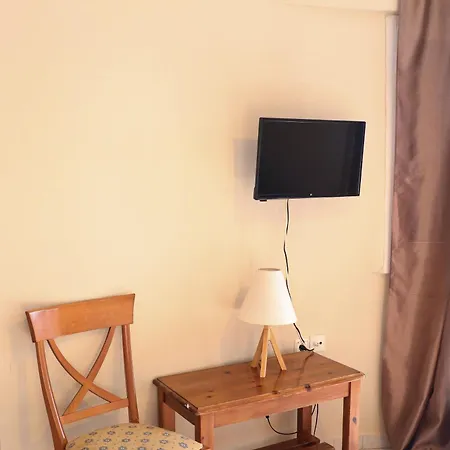Aparthotel Themis - θέμις 4*