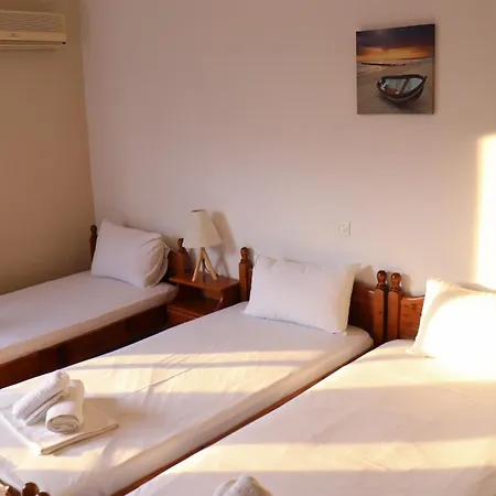 Themis - θέμις Aparthotel Loutra Edipsou (Evia)