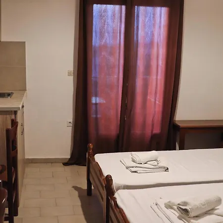 Themis - θέμις Aparthotel Loutra Edipsou (Evia)